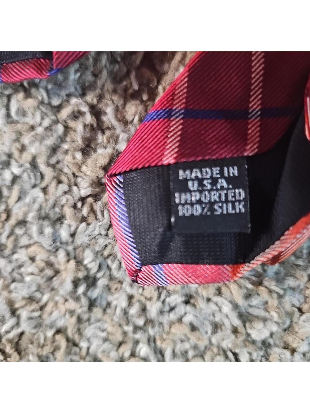 Van Heusen 100% Silk USA MADE - Picture 4 of 6
